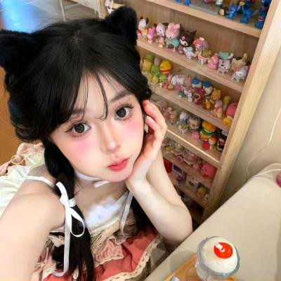 阿茹茉妮